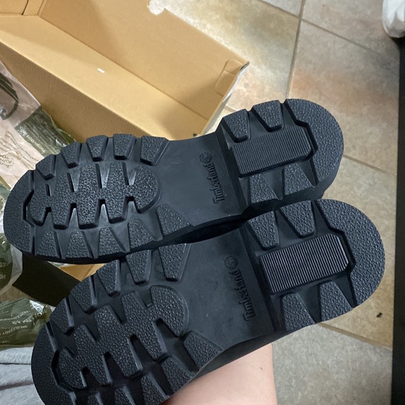 TIMBERLAND WOMENS BLACK NUBUCK BOOTS - Picture 6 of 6